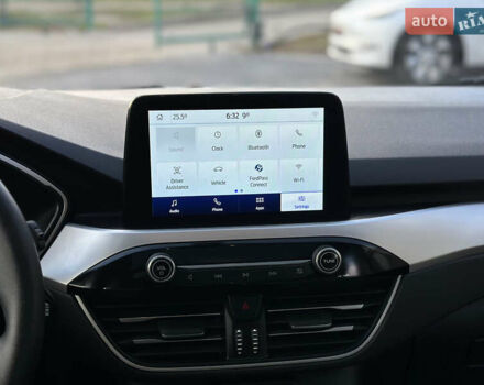 Белый Форд Эскейп, объемом двигателя 1.5 л и пробегом 110 тыс. км за 15999 $, фото 40 на Automoto.ua