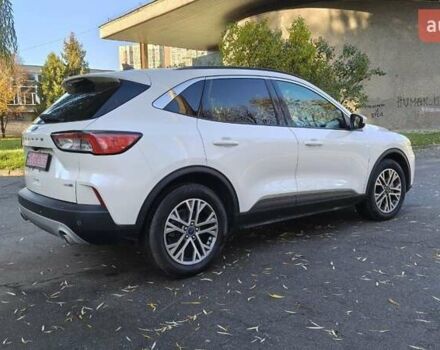 Білий Форд Ескейп, об'ємом двигуна 1.5 л та пробігом 101 тис. км за 17900 $, фото 26 на Automoto.ua