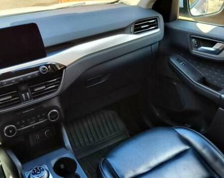 Белый Форд Эскейп, объемом двигателя 1.5 л и пробегом 150 тыс. км за 17900 $, фото 16 на Automoto.ua