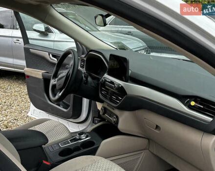 Белый Форд Эскейп, объемом двигателя 1.5 л и пробегом 222 тыс. км за 10300 $, фото 13 на Automoto.ua