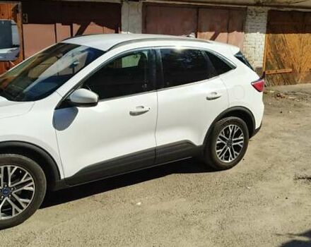 Белый Форд Эскейп, объемом двигателя 1.5 л и пробегом 150 тыс. км за 17900 $, фото 7 на Automoto.ua