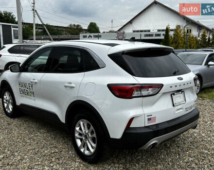 Белый Форд Эскейп, объемом двигателя 1.5 л и пробегом 222 тыс. км за 10300 $, фото 5 на Automoto.ua