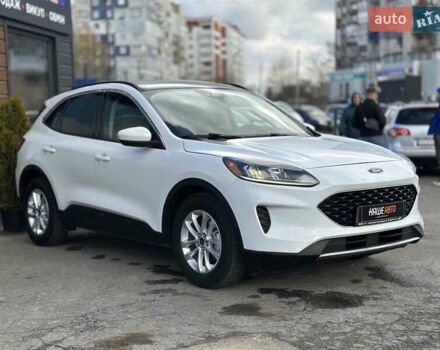 Белый Форд Эскейп, объемом двигателя 1.5 л и пробегом 110 тыс. км за 15999 $, фото 7 на Automoto.ua