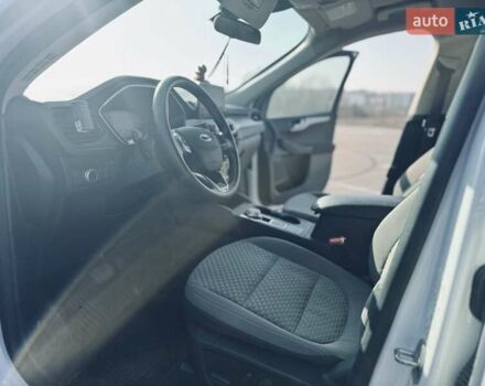 Білий Форд Ескейп, об'ємом двигуна 1.5 л та пробігом 89 тис. км за 18999 $, фото 24 на Automoto.ua