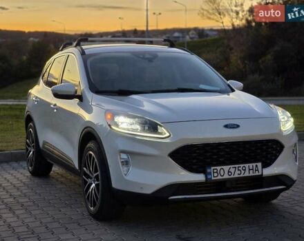 Форд Эскейп 2020 в Тернополе на Automoto.ua Белый Форд Эскейп, объемом двигателя 2 л и пробегом 89 тыс. км за 17499 $, фото 8 на Automoto.ua
