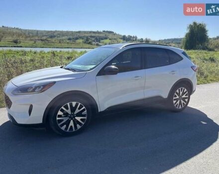 Форд Эскейп 2020 в Золочев на Automoto.ua Белый Форд Эскейп, объемом двигателя 2.5 л и пробегом 85 тыс. км за 21200 $, фото 4 на Automoto.ua