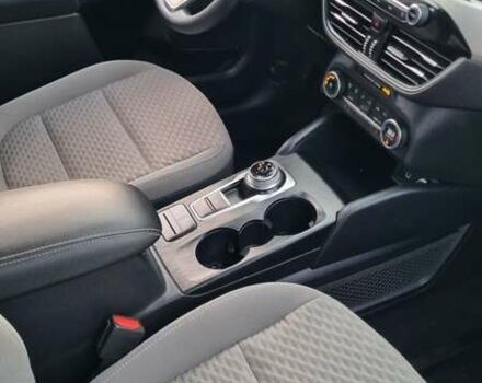 Белый Форд Эскейп, объемом двигателя 1.5 л и пробегом 93 тыс. км за 16500 $, фото 17 на Automoto.ua