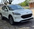 Белый Форд Эскейп, объемом двигателя 2 л и пробегом 31 тыс. км за 4200 $, фото 2 на Automoto.ua