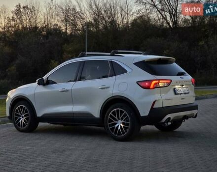 Форд Эскейп 2020 в Тернополе на Automoto.ua Белый Форд Эскейп, объемом двигателя 2 л и пробегом 89 тыс. км за 17499 $, фото 7 на Automoto.ua