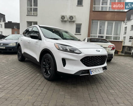 Белый Форд Эскейп, объемом двигателя 2.5 л и пробегом 73 тыс. км за 20800 $, фото 1 на Automoto.ua