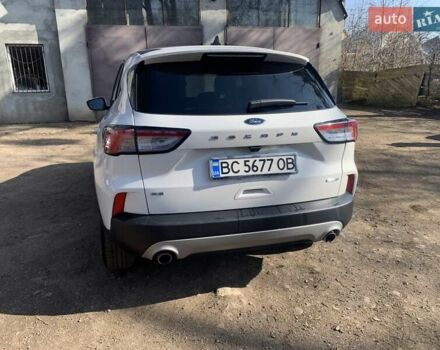 Белый Форд Эскейп, объемом двигателя 1.5 л и пробегом 49 тыс. км за 17800 $, фото 9 на Automoto.ua