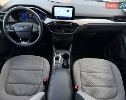 Білий Форд Ескейп, об'ємом двигуна 2.5 л та пробігом 60 тис. км за 19500 $, фото 48 на Automoto.ua