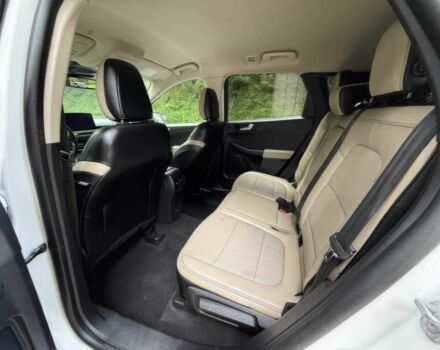 Білий Форд Ескейп, об'ємом двигуна 2 л та пробігом 48 тис. км за 11000 $, фото 11 на Automoto.ua