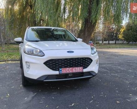 Білий Форд Ескейп, об'ємом двигуна 1.5 л та пробігом 101 тис. км за 17900 $, фото 23 на Automoto.ua