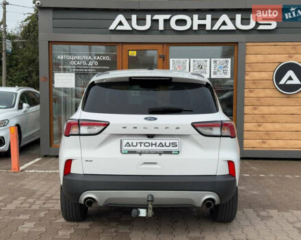 Белый Форд Эскейп, объемом двигателя 1.5 л и пробегом 34 тыс. км за 19999 $, фото 6 на Automoto.ua