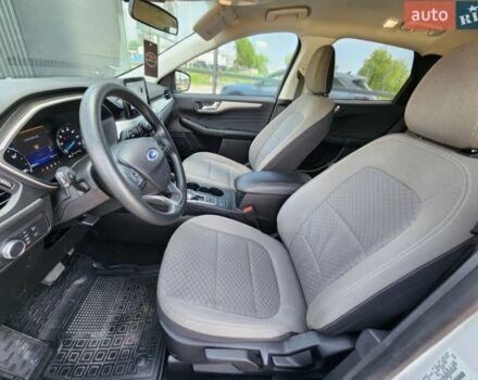 Белый Форд Эскейп, объемом двигателя 2.5 л и пробегом 39 тыс. км за 21700 $, фото 3 на Automoto.ua