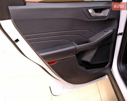 Белый Форд Эскейп, объемом двигателя 1.5 л и пробегом 127 тыс. км за 16900 $, фото 32 на Automoto.ua