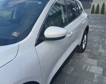 Белый Форд Эскейп, объемом двигателя 2.5 л и пробегом 60 тыс. км за 21000 $, фото 27 на Automoto.ua