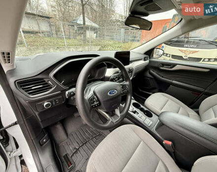 Білий Форд Ескейп, об'ємом двигуна 1.5 л та пробігом 149 тис. км за 14300 $, фото 20 на Automoto.ua