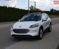Білий Форд Ескейп, об'ємом двигуна 2 л та пробігом 100 тис. км за 14000 $, фото 1 на Automoto.ua