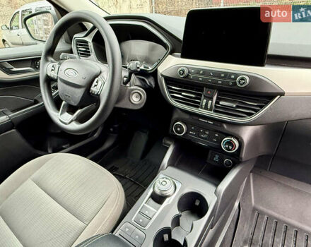 Білий Форд Ескейп, об'ємом двигуна 1.5 л та пробігом 149 тис. км за 14300 $, фото 26 на Automoto.ua