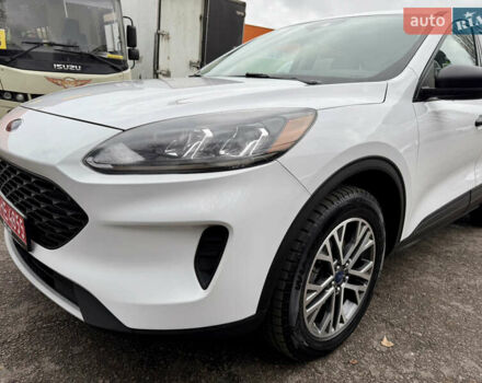 Білий Форд Ескейп, об'ємом двигуна 1.5 л та пробігом 149 тис. км за 14300 $, фото 9 на Automoto.ua