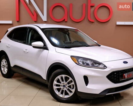 Белый Форд Эскейп, объемом двигателя 1.5 л и пробегом 127 тыс. км за 16900 $, фото 4 на Automoto.ua