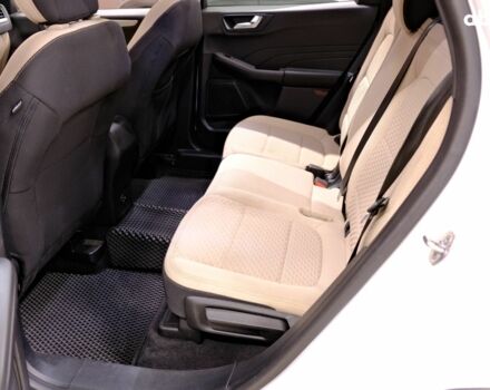 Белый Форд Эскейп, объемом двигателя 1.5 л и пробегом 127 тыс. км за 16900 $, фото 7 на Automoto.ua