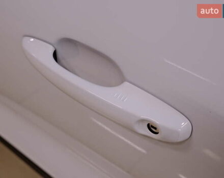 Белый Форд Эскейп, объемом двигателя 1.5 л и пробегом 127 тыс. км за 16900 $, фото 46 на Automoto.ua