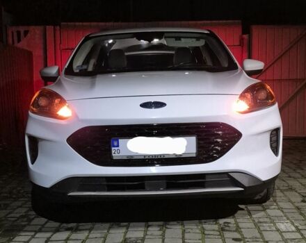Білий Форд Ескейп, об'ємом двигуна 1.5 л та пробігом 82 тис. км за 15399 $, фото 12 на Automoto.ua