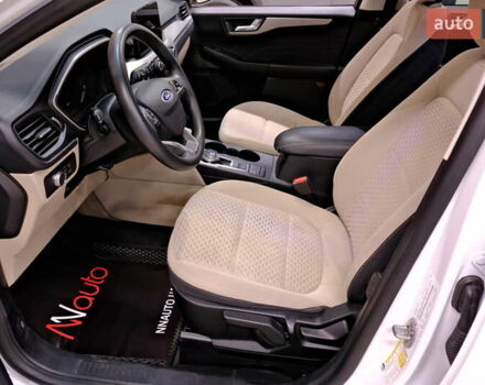 Белый Форд Эскейп, объемом двигателя 1.5 л и пробегом 127 тыс. км за 16900 $, фото 28 на Automoto.ua