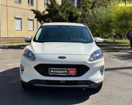 Белый Форд Эскейп, объемом двигателя 2 л и пробегом 88 тыс. км за 19990 $, фото 7 на Automoto.ua