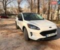 Белый Форд Эскейп, объемом двигателя 2 л и пробегом 66 тыс. км за 21800 $, фото 3 на Automoto.ua