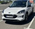 Белый Форд Эскейп, объемом двигателя 2.49 л и пробегом 130 тыс. км за 18000 $, фото 1 на Automoto.ua