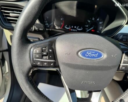 Белый Форд Эскейп, объемом двигателя 2 л и пробегом 88 тыс. км за 19990 $, фото 25 на Automoto.ua