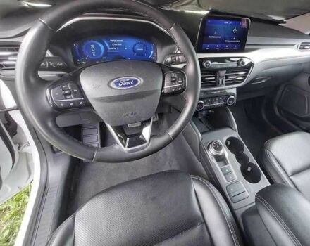 Белый Форд Эскейп, объемом двигателя 1.5 л и пробегом 53 тыс. км за 16500 $, фото 6 на Automoto.ua