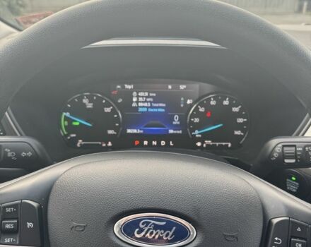 Белый Форд Эскейп, объемом двигателя 2.5 л и пробегом 60 тыс. км за 20800 $, фото 6 на Automoto.ua