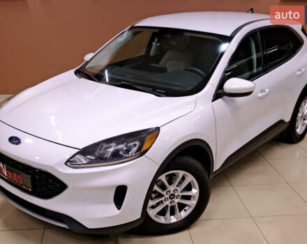 Белый Форд Эскейп, объемом двигателя 1.5 л и пробегом 127 тыс. км за 16900 $, фото 9 на Automoto.ua