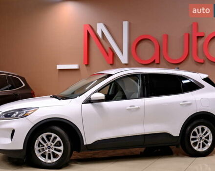 Белый Форд Эскейп, объемом двигателя 1.5 л и пробегом 127 тыс. км за 16900 $, фото 11 на Automoto.ua