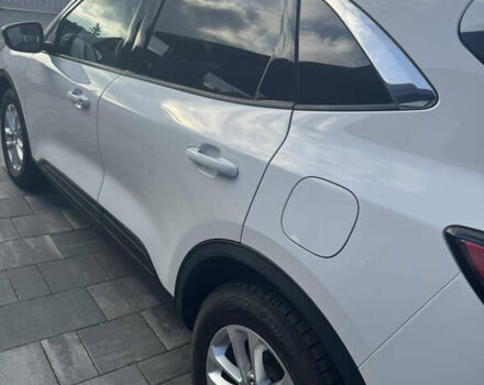 Белый Форд Эскейп, объемом двигателя 2.5 л и пробегом 60 тыс. км за 21000 $, фото 23 на Automoto.ua