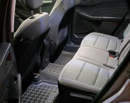 Білий Форд Ескейп, об'ємом двигуна 1.5 л та пробігом 82 тис. км за 15399 $, фото 6 на Automoto.ua