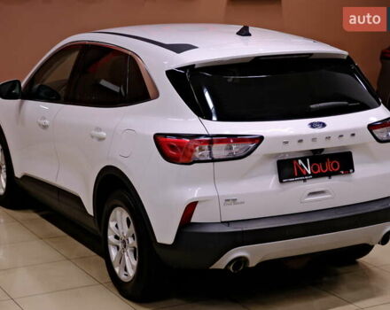 Белый Форд Эскейп, объемом двигателя 1.5 л и пробегом 127 тыс. км за 16900 $, фото 14 на Automoto.ua