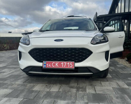 Белый Форд Эскейп, объемом двигателя 2.5 л и пробегом 60 тыс. км за 21000 $, фото 7 на Automoto.ua