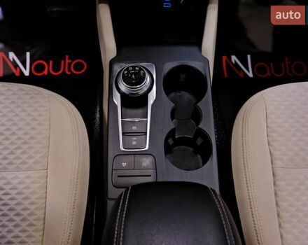 Белый Форд Эскейп, объемом двигателя 1.5 л и пробегом 127 тыс. км за 16900 $, фото 17 на Automoto.ua