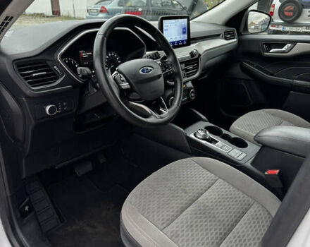 Белый Форд Эскейп, объемом двигателя 1.5 л и пробегом 153 тыс. км за 16300 $, фото 17 на Automoto.ua