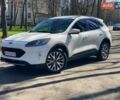 Белый Форд Эскейп, объемом двигателя 2 л и пробегом 183 тыс. км за 16700 $, фото 1 на Automoto.ua