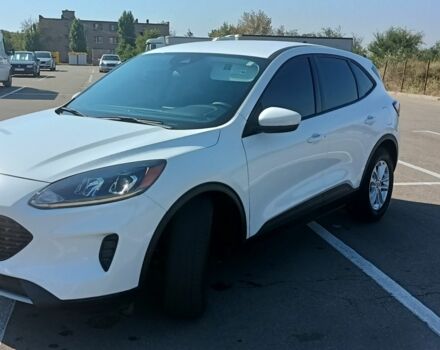 Білий Форд Ескейп, об'ємом двигуна 1.5 л та пробігом 82 тис. км за 15399 $, фото 3 на Automoto.ua