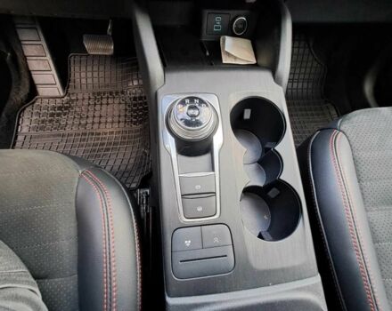 Білий Форд Ескейп, об'ємом двигуна 2 л та пробігом 23 тис. км за 12500 $, фото 15 на Automoto.ua