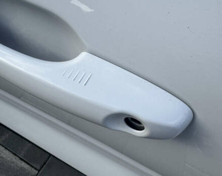 Белый Форд Эскейп, объемом двигателя 2.5 л и пробегом 60 тыс. км за 21000 $, фото 29 на Automoto.ua