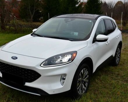 Белый Форд Эскейп, объемом двигателя 2 л и пробегом 81 тыс. км за 12900 $, фото 2 на Automoto.ua